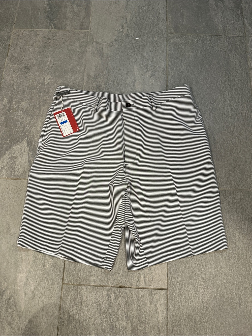 HAGGAR H26, pin stripe shorts. Navy white. New with tags. Size 38